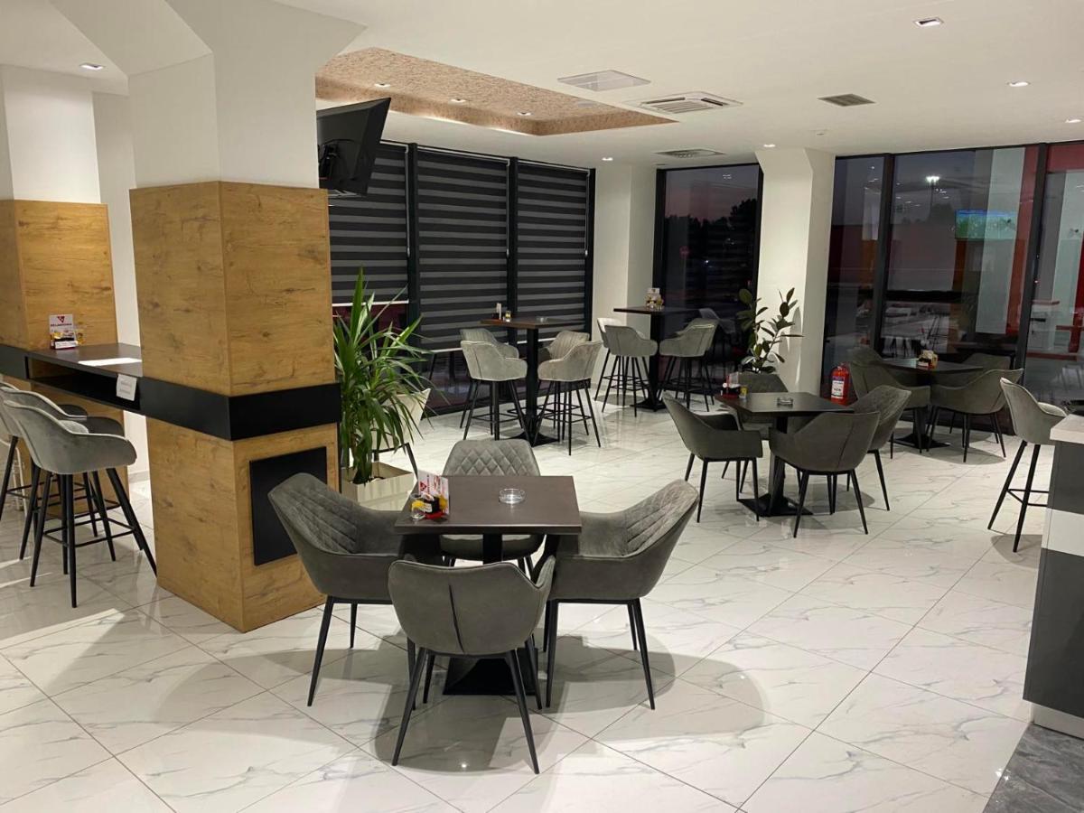 Belamionix Motel Bosanski Samac Ngoại thất bức ảnh